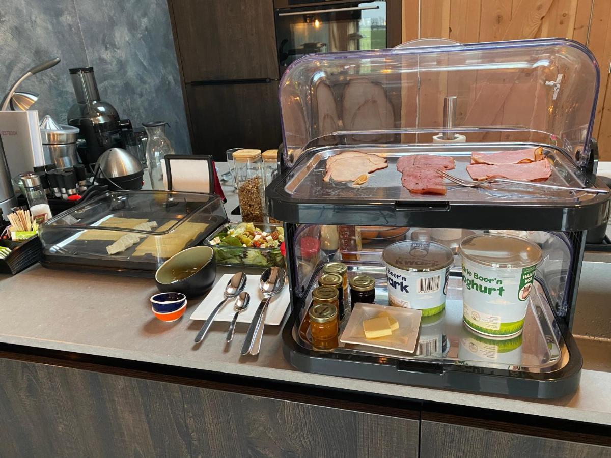 'T Heidepaleis Bed and Breakfast Garderen Exteriör bild