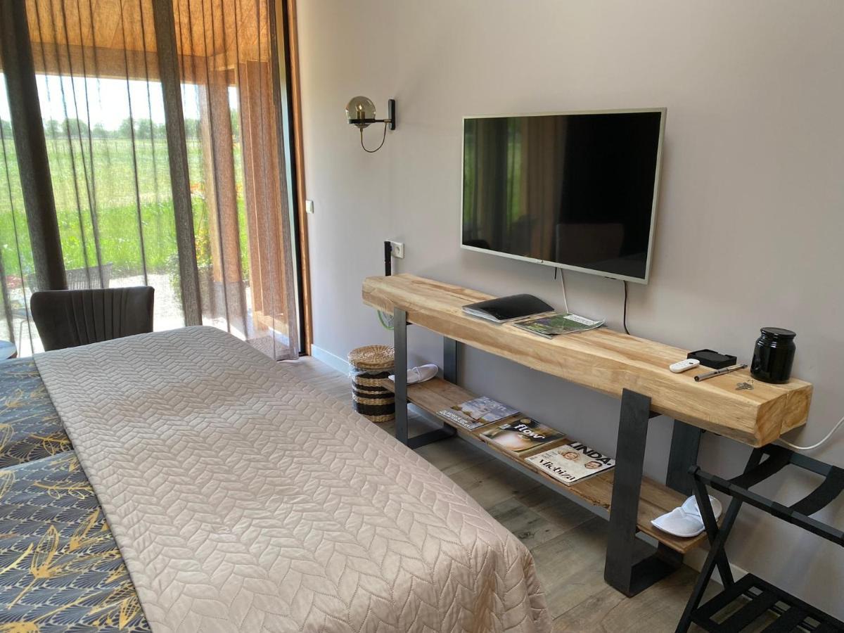 'T Heidepaleis Bed and Breakfast Garderen Exteriör bild